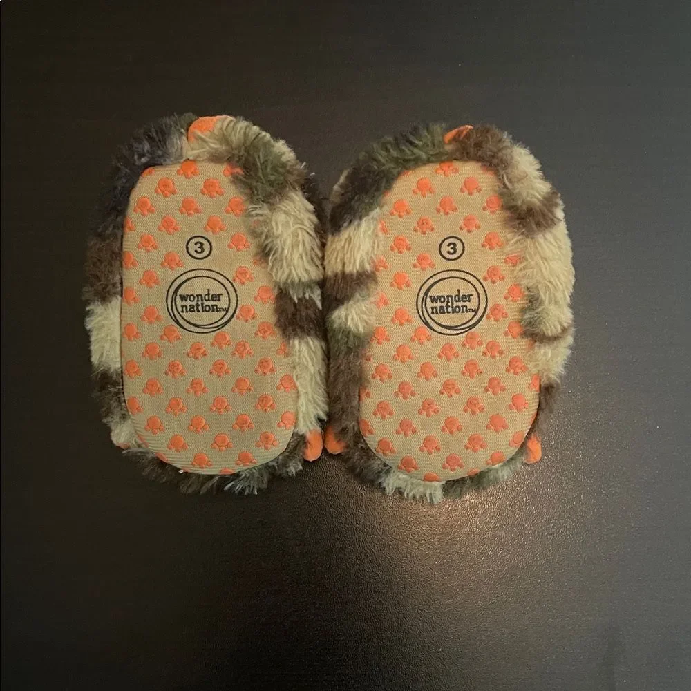 Cozy Kids' Furry Slippers - Orange and Brown